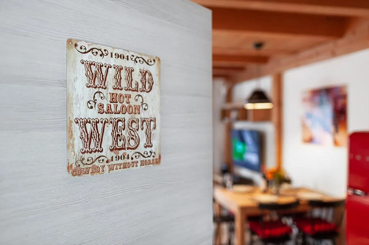 Ferienwohnung Wild West إجينغ شقة